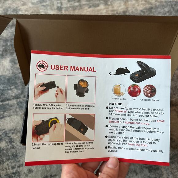 Small  Mouse Traps for Home 12 Pack Reusable - Picture 5 of 5